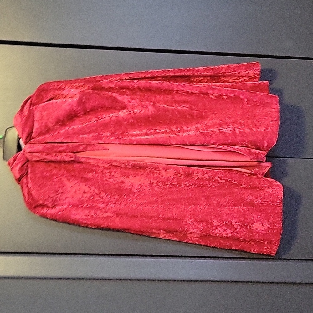 Red Riding Hood Costume - Picture 4 of 9
